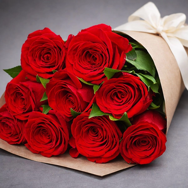 Высокие красные розы (70 см)